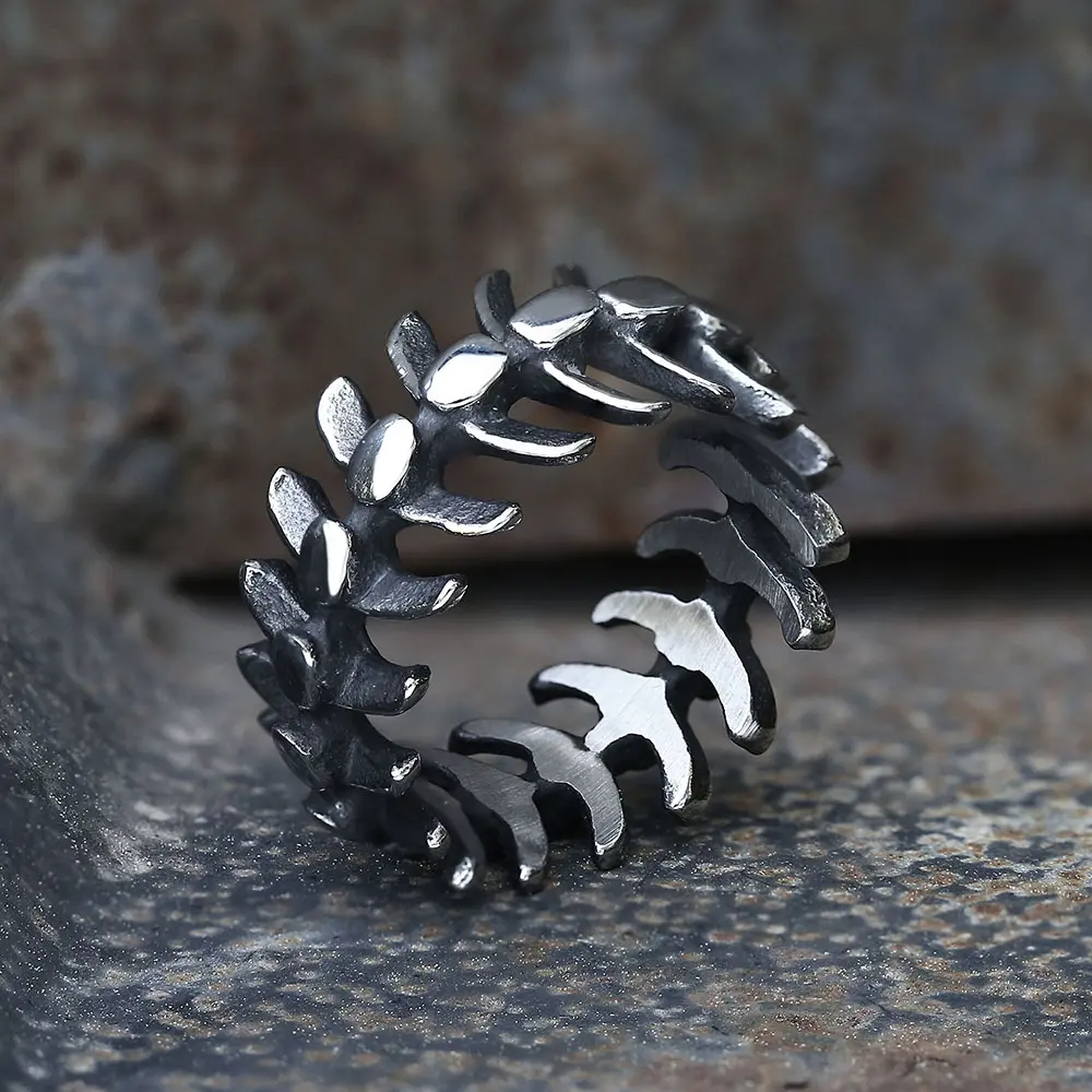 GTHIC Fishbone Stainless Steel Ring Statement Rings Gothic Ring Jewelry for Mother's Day Gift Size 7-13