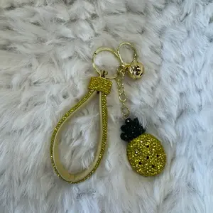 Pineapple Keychain with Glittery Gold Accents and Charm for Stylish Accessory