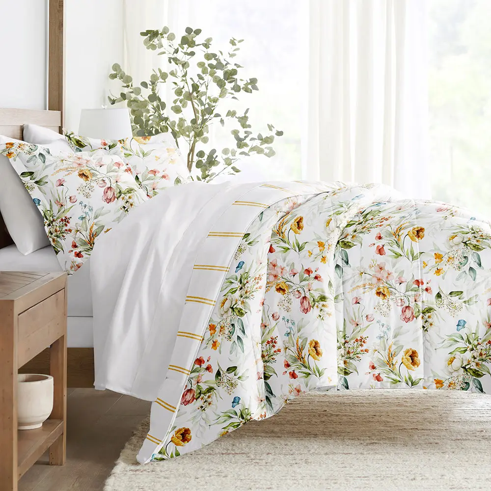 Chintz Floral Reversible Down-Alternative Comforter Set Chintz Floral Reversible Down-Alternative Comforter Set