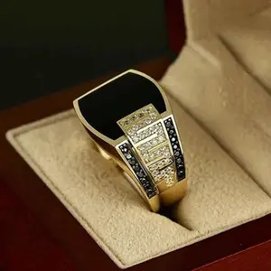 Exaggerated Gold Hip Hop Rings for Men with Real Crystals High End Fashion Mens Jewelry Gift Architectural Design Electroplated Finish Sizes 6-13