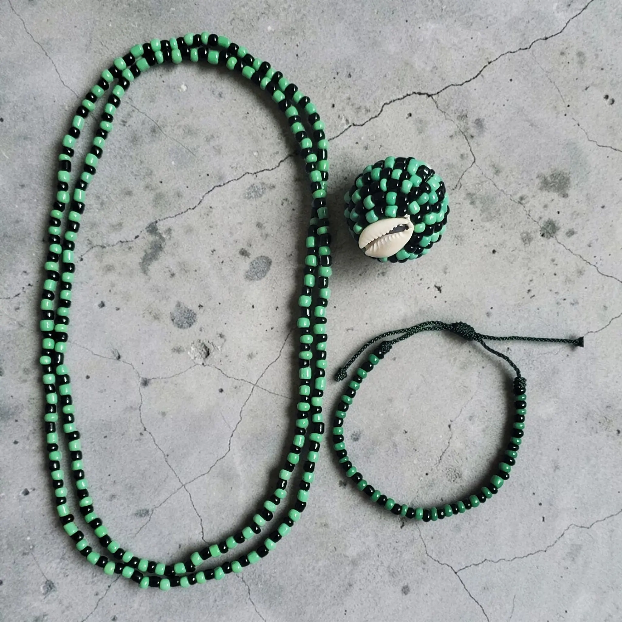 Ogun Macuto, Eleke & Ide Set Bracelet Collar 