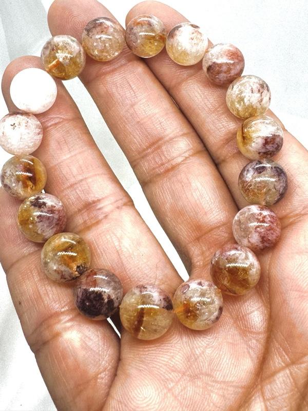 Urban Rutile’s Citrine and Fire Quartz beaded bracelet Urban Rutile’s Citrine and Fire Quartz beaded bracelet