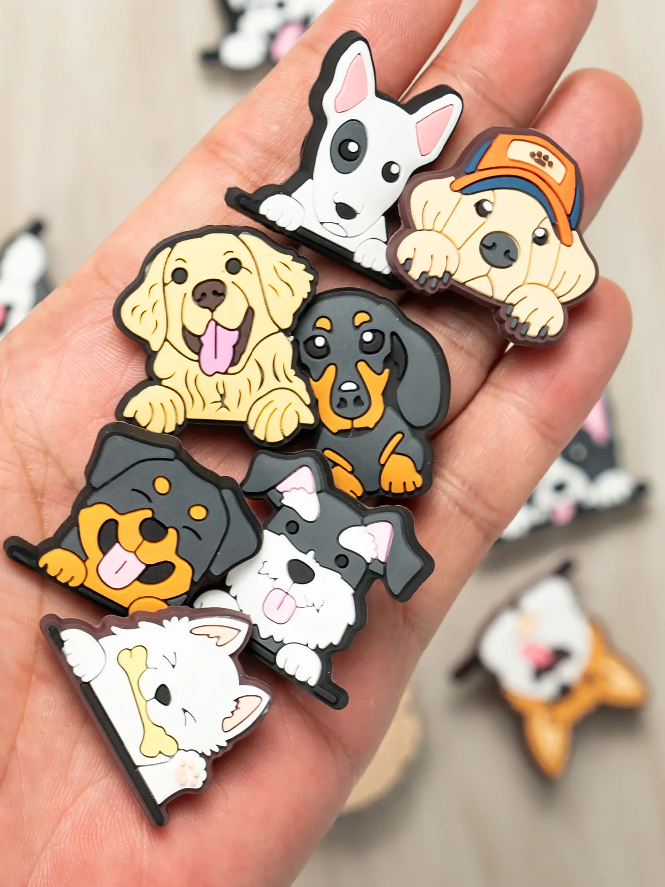 16 Piece Dog Series Shoe Charms, Classic & Unique Designs, Perfect DIY Decorations, Footwear Decoration, Footwear Embellishments for Shoes Bags Bracelets, Party Gifts, Shoe Charm Set, Decorative Shoe Accessories
