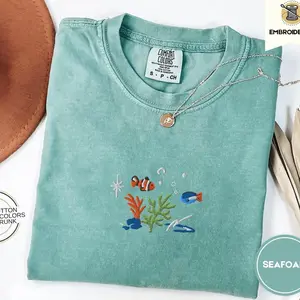 Summer shirt, beach shirts, Vintage Embroidered Ocean Animals Coral Reef Shirt, Surf Beach Bum Ocean T shirt Clown Fish 4