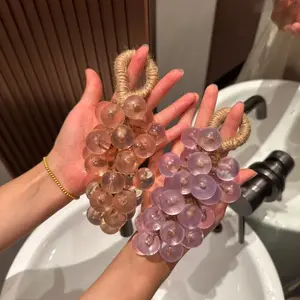 Simulated Crystal Grape Cluster Soap for Bathing and Handwashing, Long-lasting Fragrance, Pure Handmade Soap, Gift for Accompanying