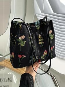 national day offers random floral embroidered canvas shoulder bag, fashionable large capacity tote bag for women, trendy women's shopping bag