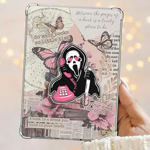 Ghostface Pink Heart Eyes Cute Scream Ghostface Holding Phone Aesthetic Magnetic Kindle Grip Book Lover Cute Kindle Accessories Phone Holder PopSocket Phone Grip Magnetic Pop Socket Phone Grip