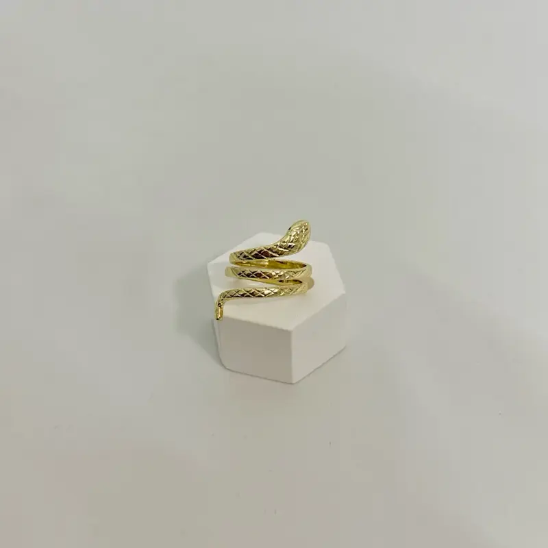 Adjustable Stone-Free Snake Costume Ring, Fashion Accessory for Daily Wear