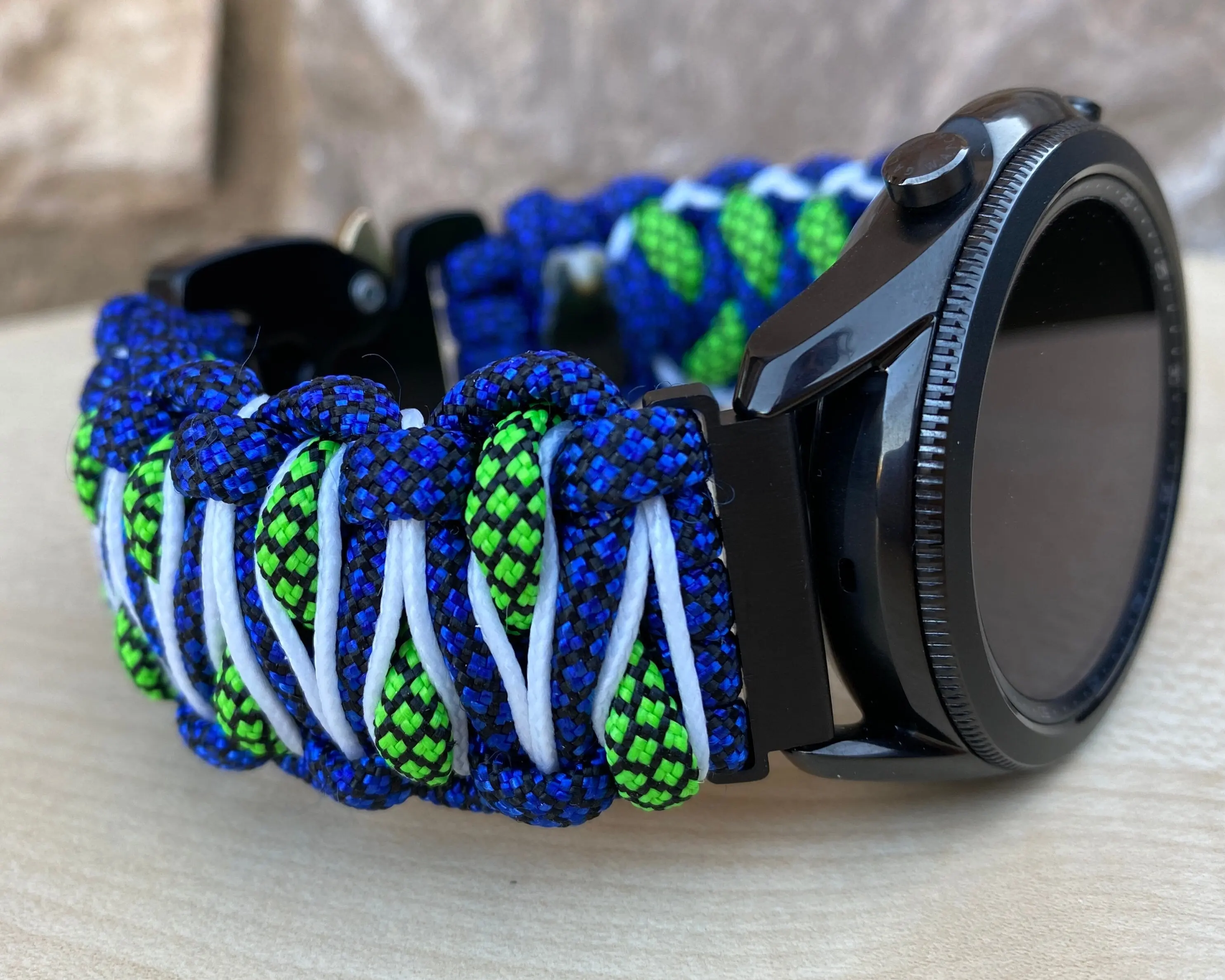 Paracord Watchband compatible with Samsung Galaxy Watch Ultra, Galaxy Watch 8, Galaxy Watch 7, Galaxy Watch 6, Galaxy Watch 5, Galaxy Watch 4, Galaxy Watch 3 (watch not included).