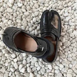 Men's Stylish All-Black Leather Formal Loafers - Split-Toe, Antislip, Multi-Style, Comfortable, Versatile for Work & Daily Life, Ideal Father's Day Gift for Dad, All-Black Formal Shoes, Antislip Formal Shoes