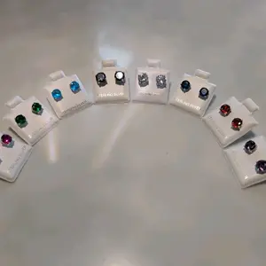 Aritos de colores para  sersaltar tu belleza