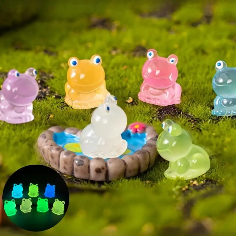 Random Color Cute Cartoon Frog Shaped Resin Ornaments, Mini Simulation Cartoon 3D Colorful Luminous Frog Decorations, DIY Micro Landscape Decoration F