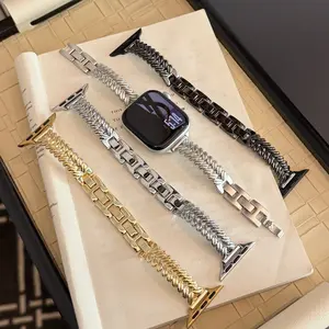 Fashion Luxury Alloy Bracelet Chain Adjustable Watch Band Replacement for Apple Watch S11/s10/9/8/7/6/5/4/3, Fits 49mm-38mm, Durable Design