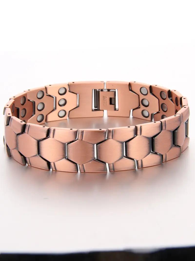 Men's pure copper bracelet, integrating health care and decoration. It is specially designed for daily maintenance and relief of wrist discomfort. With a retro style that is versatile and suitable for all, it can be worn by both men and women.