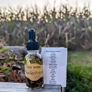 1oz new moon manifesting oil
