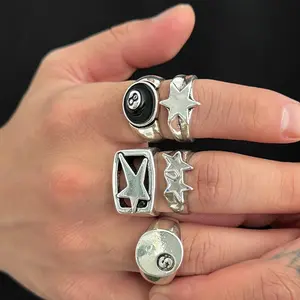 [Punk Rings Set] 5pcs Vintage Stylish Silvery Punk Rings Set for Men, Cool Gothic Chunky Rings Set, Thick Dome Stackable Open Rings Trendy Dainty Minimalist Jewelry Gifts