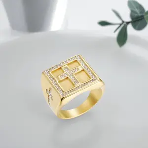 Men's Chunky European-American Hip-Hop Punk Gold Stainless Steel Cross Charm Ring with Synthetic Zircon, Fashionable Finger Accessory, Easter & Christmas Gift, Gold Rings, Stainless Steel Jewelry