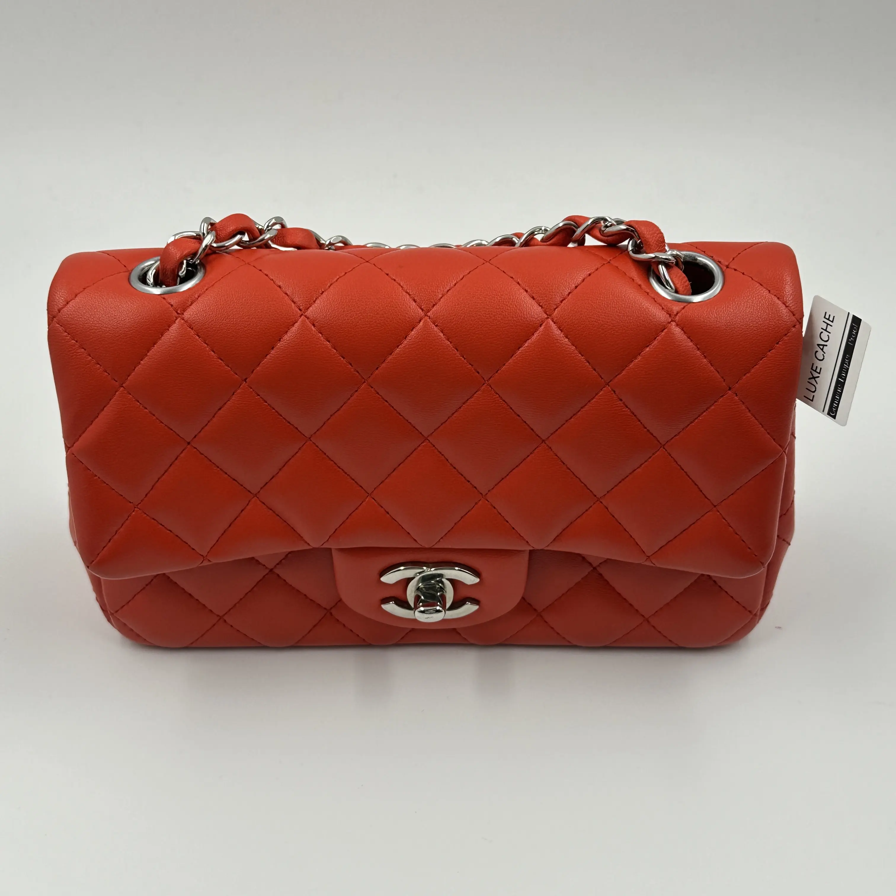 Pre-owned CHANEL Classic Mini Square Flap bag A101015