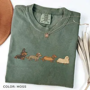 Comfort Colors Vintage Art Style Dachshund T-shirt, Halloween Costume Trendy Gift For Her Weenie Dog Owners Unisex Garment-dyed Doxie Spooky Season