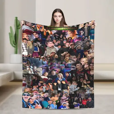 Tate Mcrae Blanket TikTok Shop