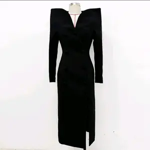 Red Maxi Blazer for Women - Versatile Suit, Stylish Design, Comfortable Fit, Ideal for Any Occasion - Womenswear