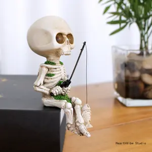 Halloween Fishing Skeleton Resin Figurine — Sitting Skull Ornament for Spooky Atmosphere, Indoor & Outdoor Home Decor