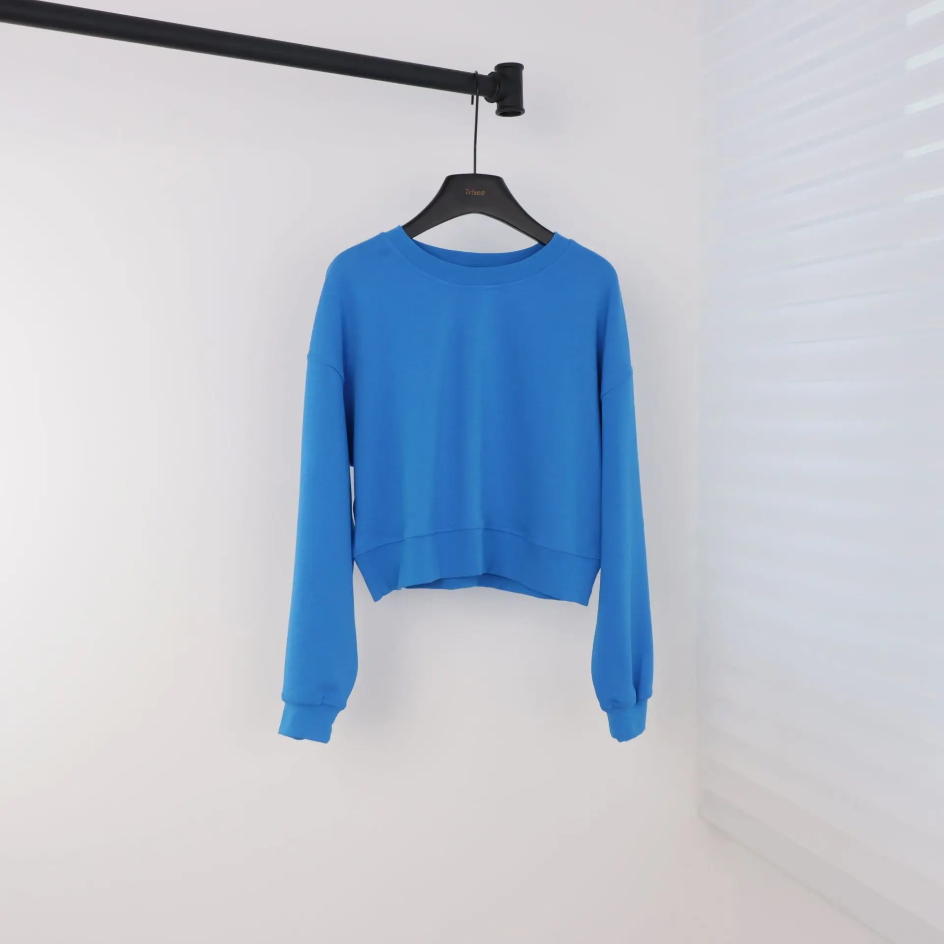 Lightning Blue Short Air Hoodie