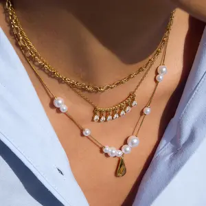 Emma's Heart | Sparkling Teardrop Zirconia 18K Gold Plated Necklace - Waterproof Titanium Steel,