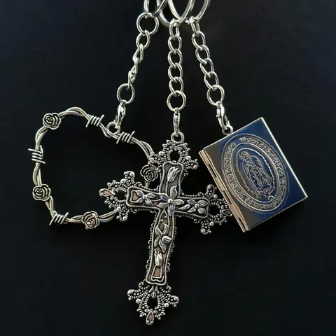 Vintage Cross Design Bag Charm, 2025 New Arrival Bag Charm for Women & Men, Gothoic Punk Style Bag Charm for Birthday Gift, Purses Decor, Holloween Limited Edition, Bag Charms, Bag Charms For Handbags, Bag Accessories Charms