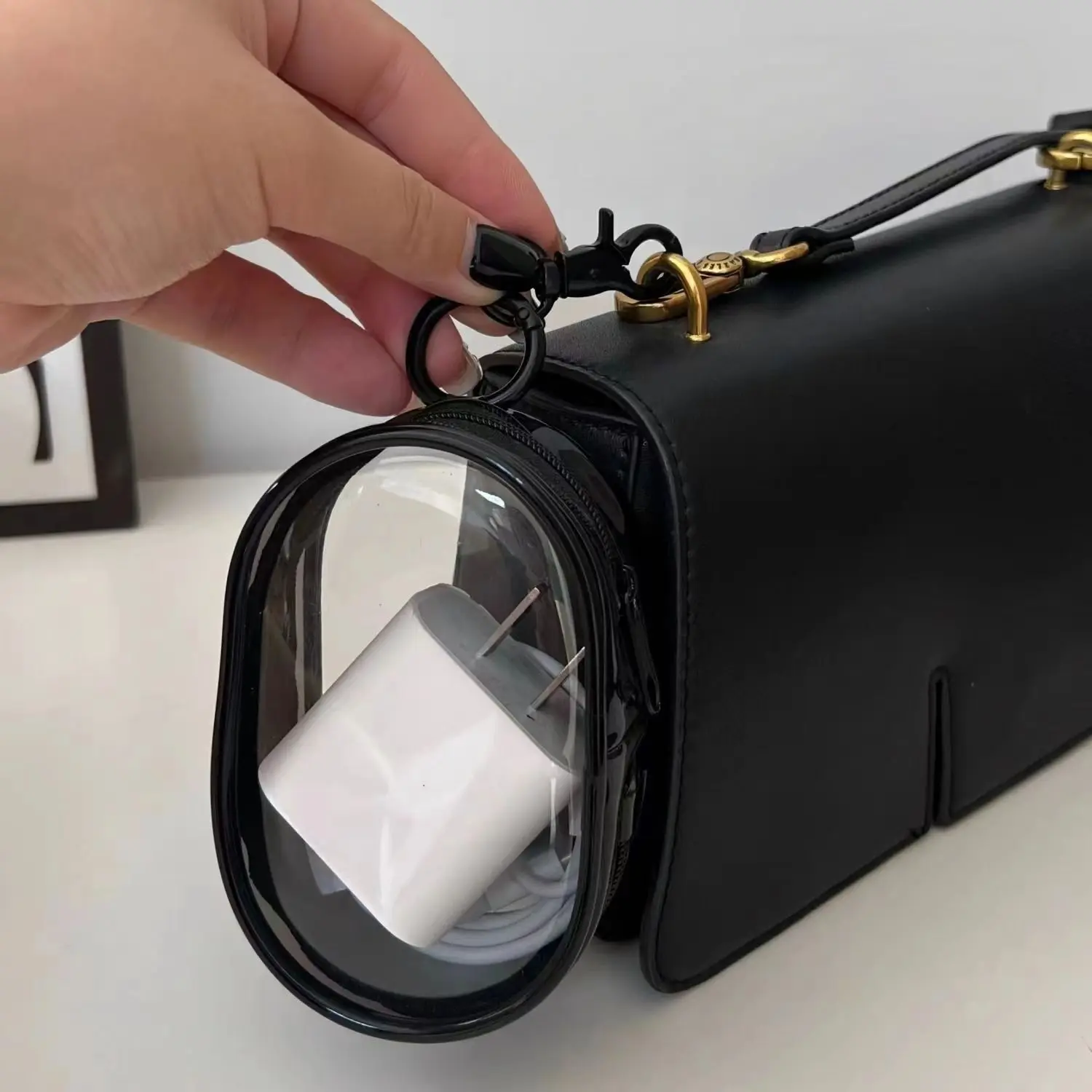 Clear Plastic Storage Bag, 2 Counts Portable Ear Plug, Earbuds & Cable Organizers, Earphone and Headphone Pouch, Durable Mini Electronic Earplugs Protective Travel Bag with Key Fob, Transparent Household Item, Protection, Audio-MM1