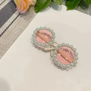 3.15inch Pearl Pet Glasses for Small to Medium Dogs & Cats - Stylish Round Fashion Glasses with Pearl Accents, Perfect for Photoshoots, Parties & Everyday Fun!