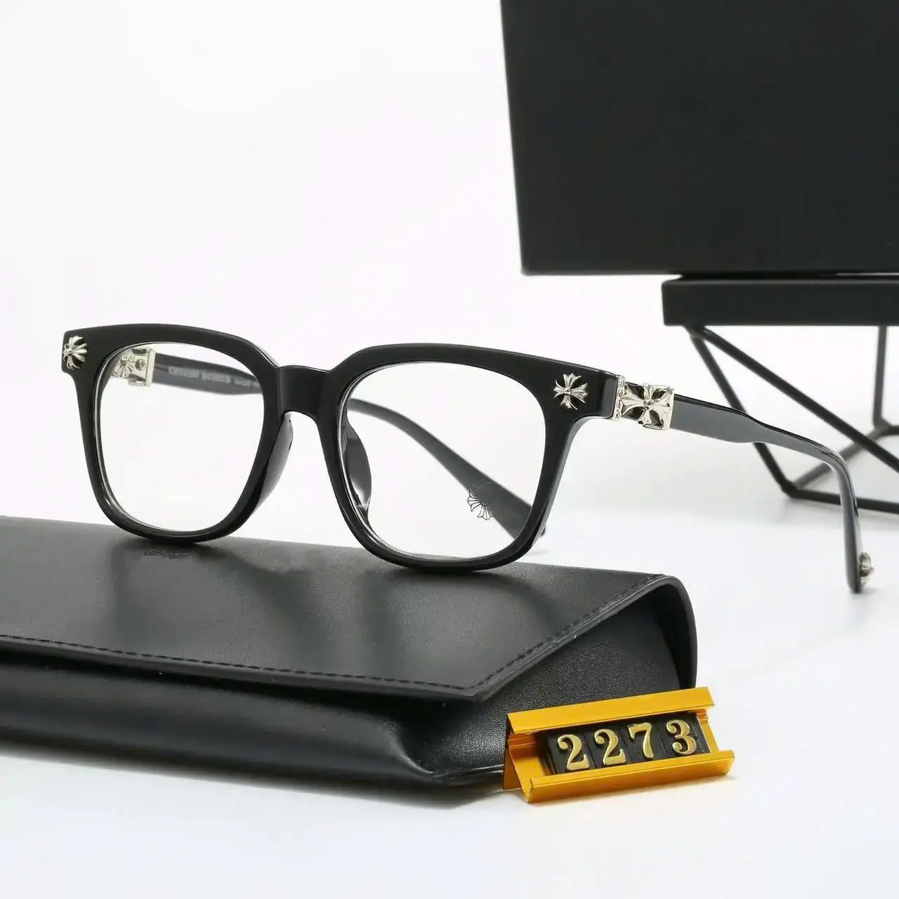 Luxury Designer Vintage Fashion Eyewear, Round Face-Fit for Women & Men, 2026 Trending Shades