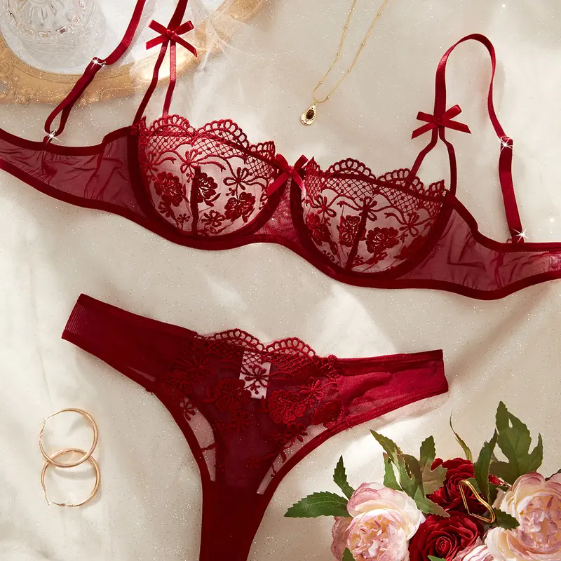 Women's Christmas Red 2-Piece Breathable Lace Mesh Lingerie Set - Underwear for Women with 3/4 Coverage Brief, Cheeky Cutout, Embroidered Bloom, Bowknot, Synthetic All-Season Fabric, Mesh-Open Silhouette, Sweetheart Neck, Halloween, Christmas Occasions