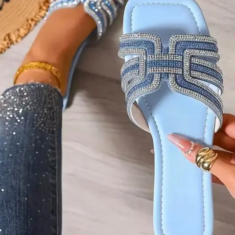 Women's Summer Flat Sandals, Glitter Decorated Sandals, Rhinestone Water Drill Multi-Color Beach Slippers, Lightweight Comfort Fashion Shoes, Baroque Style, Fashionable Flat Sandals, Trending Sandals, Embellished Sandals