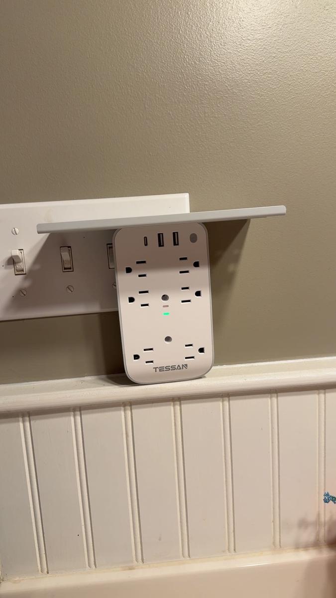 Item: 9 in 1 with Shelf & Smart Light 