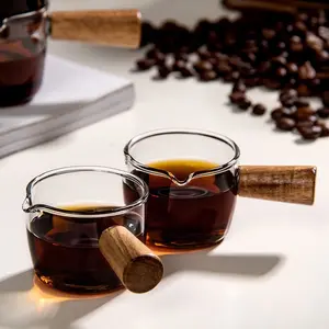 High Borosilicate Glass Small Milk Jug, Concentrated Coffee Measuring Cup, Wooden Handle, Coffee Creamer, Juice Pitcher, Clear, Kitchenware
