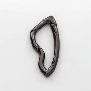 Elliptical Spring Clip, Alloy Material (anti-Rust), Quick Detach Design, Ideal for Outdoor Camping, Cycling, Hiking, Keychain, Bag Accessory, Carabiner
