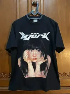 Bjork 90S Tour Bjork Cotton Unisex T-Shirt