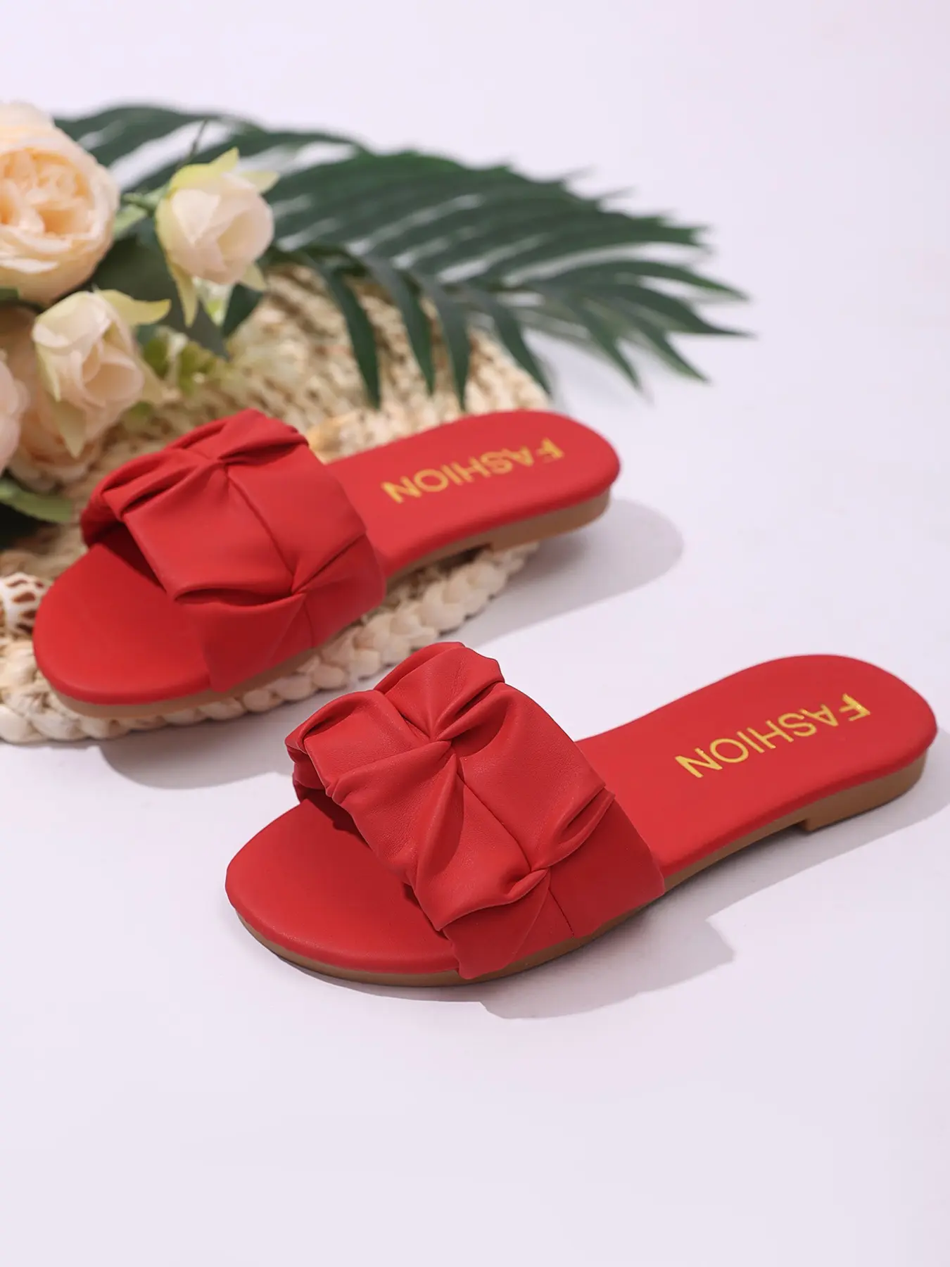 Girls' Summer Square Toe Flat Sandals, Fashionable Sandals, Trending Sandals, Fashion Beach Slippers, New Kids Shoes, Outdoor Footwear, Casual Style, PU Upper, Rubber Sole, Bow Decorated Sandals