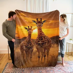 One Comfortable Giraffe Sunset Theme Pattern Flannel Blanket Soft HD Digital Print Suitable for All Seasons as a Gift for Family and Friends, Soft Breathable 100% Polyester Fiber Perfect Gift