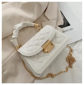 Women's Fashionable Chain Handbag - Trendy New-Style Small Square Crossbody Bag