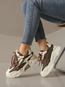 New Women's Thick Sole Sports Shoes in, Breathable Mesh Casual Sneakers for All Seasons, Lightweight and Stylish Outdoor Footwear, Fashion Walking Sneakers