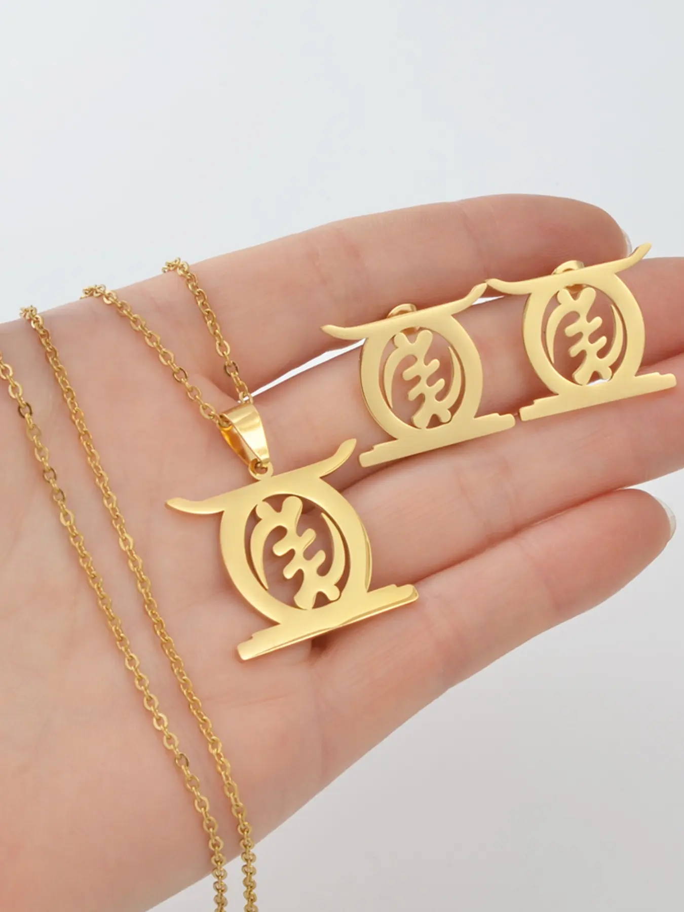 1Set African Cultural Symbol Gye Stool Ethnic Trendy Fashion Jewelry Set Pendant Necklaces Earrings for Women Girls Congo Ghana Nigeria Fashionable Jewelry Set