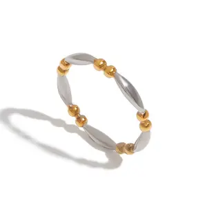 Two Tone Knots Ring