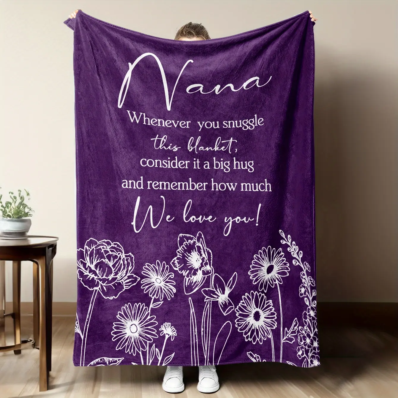 1Pc "Nana" Floral Fleece Blanket - Soft Warm Lightweight Throw For Grandma, Birthday Gift With Heartfelt Message, All-Season Couch Bed Office Blanket, Cozy Gift For Family & Friends, Blanket