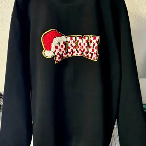 Mama Christmas Sweatshirt - Women's Pullover - Womenswear