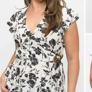 Fl Floral Print Wrap Dress with V-Neck and Ruffle Sleeves for Women