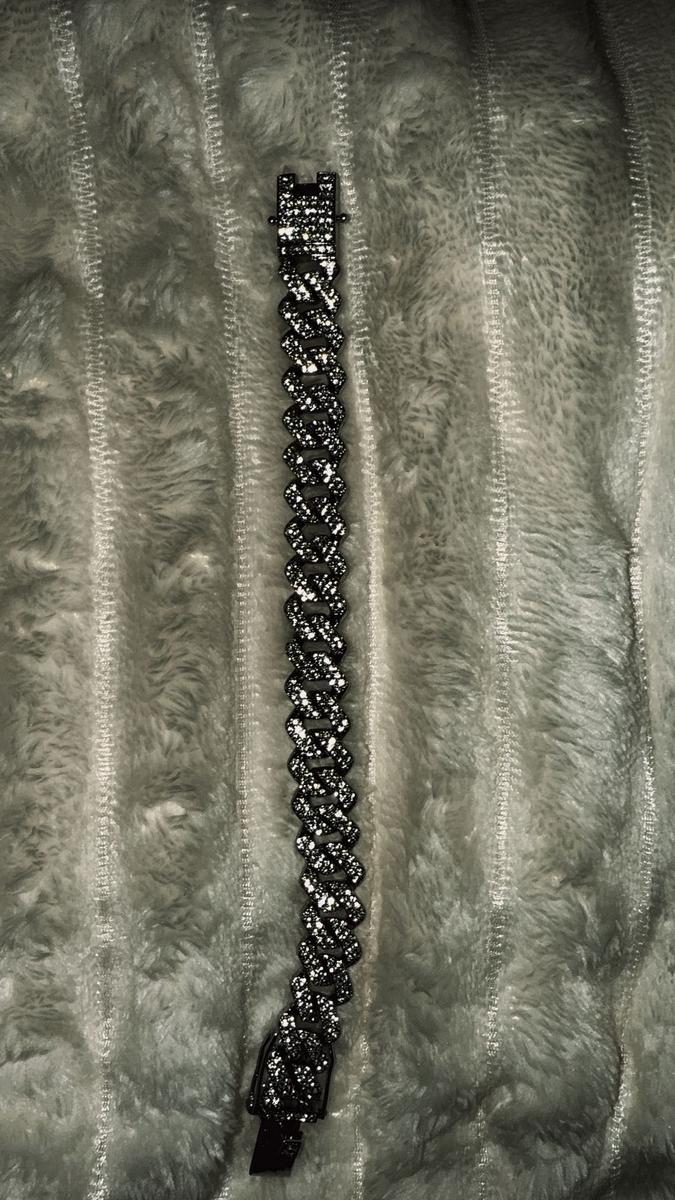 Item: 8 inch Sliver Bracelet (20cm