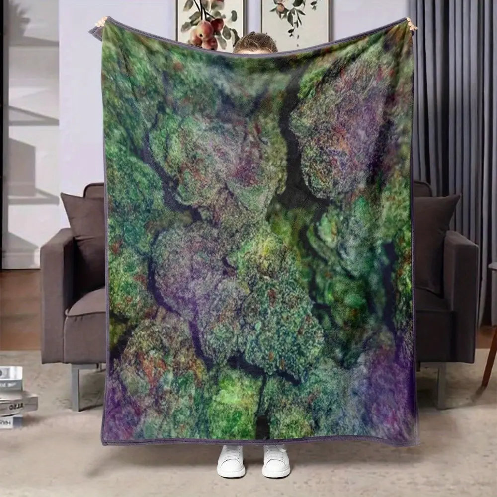 Weed "Psychedelic Mist Rainbow Blue Dream and Purple Kush Flower Bud" Printed Blanket, Skin-Friendly Soft Flannel Blanket, Room Decoration, Bed Blanket, Sofa Blanket. Suitable for Teenagers and Adults
