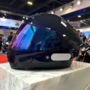 Universal Motorcycle Helmet with Dual Lenses, Breathable Full Coverage Riding Safety Helmet for Men and Women, All-Season Use